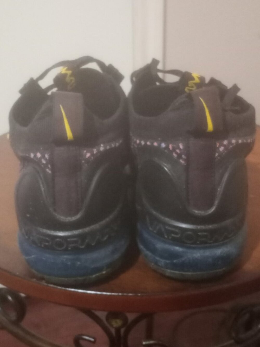Nike Air VaporMax 2021 Flyknit Black University Gold DV2118-001 Mens Size 9 - Picture 11 of 12